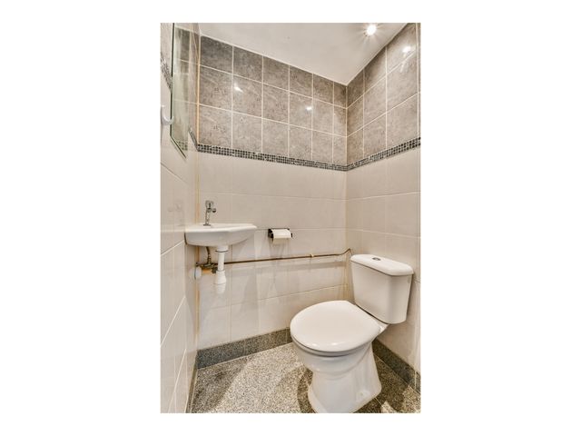 Karveel 46 68, Lelystad