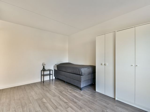 Karveel 46 68, Lelystad