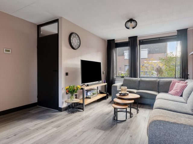 Meidoornstraat 5, Heerle