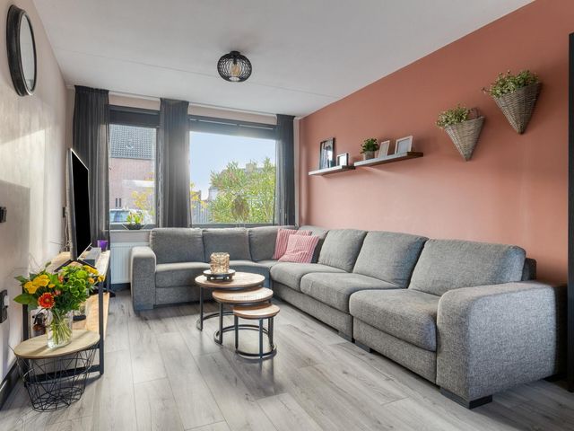 Meidoornstraat 5, Heerle