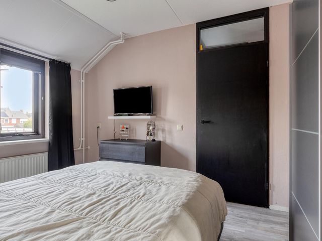 Meidoornstraat 5, Heerle