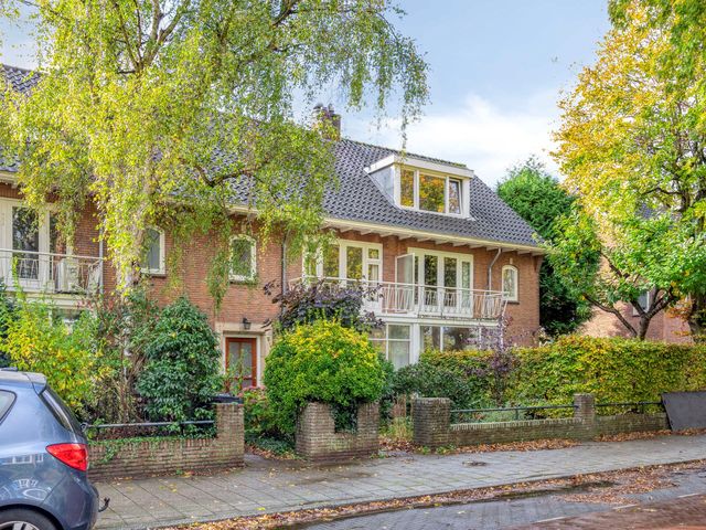 Johan Willem Frisolaan 35, Voorschoten