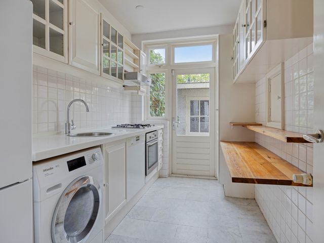 Johan Willem Frisolaan 35, Voorschoten