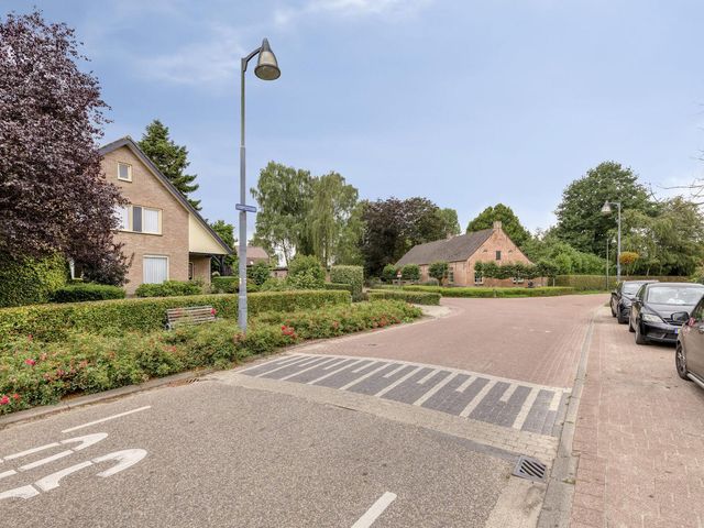 Dorpsstraat 95, Ulicoten