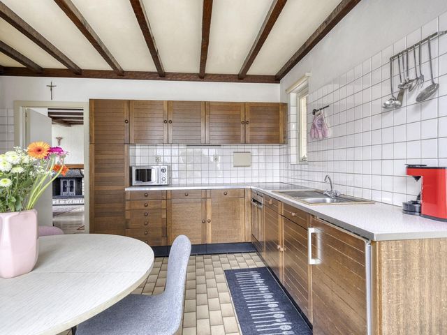 Dorpsstraat 95, Ulicoten