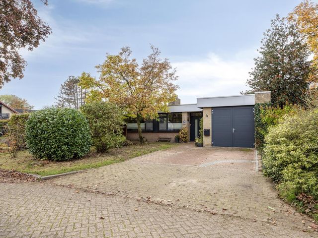 Leuvensestraat 10, Grave