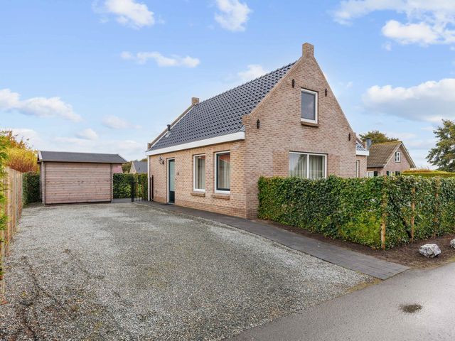 Bargereed 31, Tzummarum