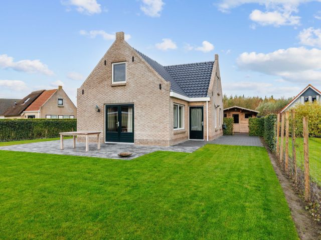 Bargereed 31, Tzummarum