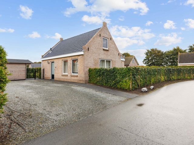 Bargereed 31, Tzummarum