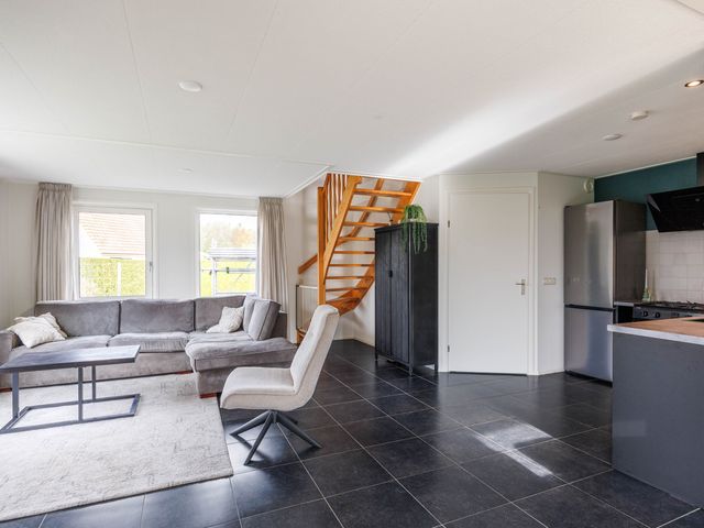 Bargereed 31, Tzummarum