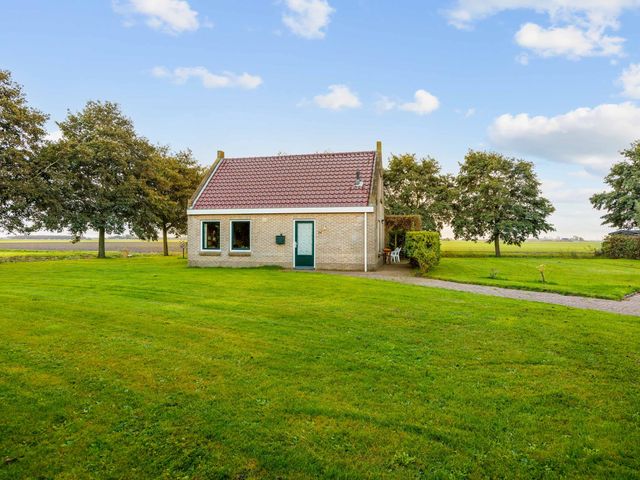 Bargereed 104, Tzummarum