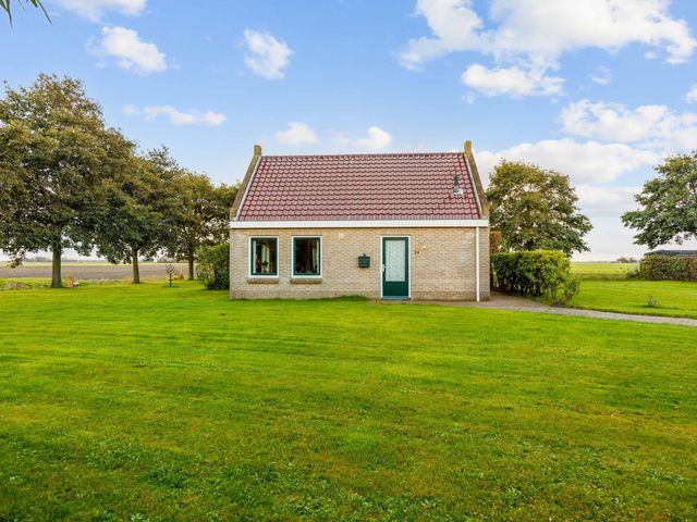 Bargereed 104, Tzummarum