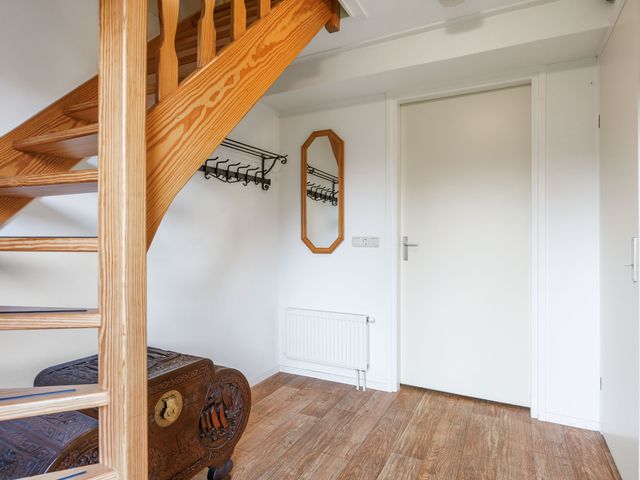 Bargereed 104, Tzummarum