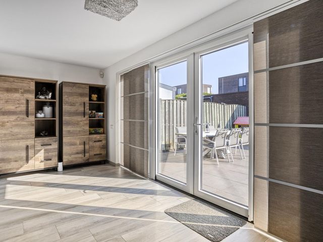 Spakenburglaan 76, Tilburg