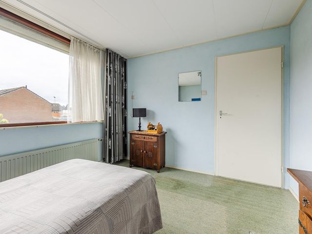 Kokhaan 6, Philippine