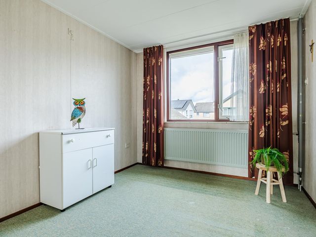 Kokhaan 6, Philippine