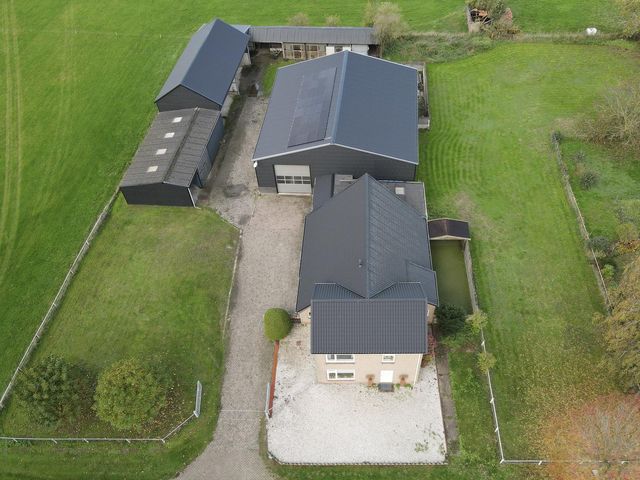 Florastraat 27, Boven-Leeuwen