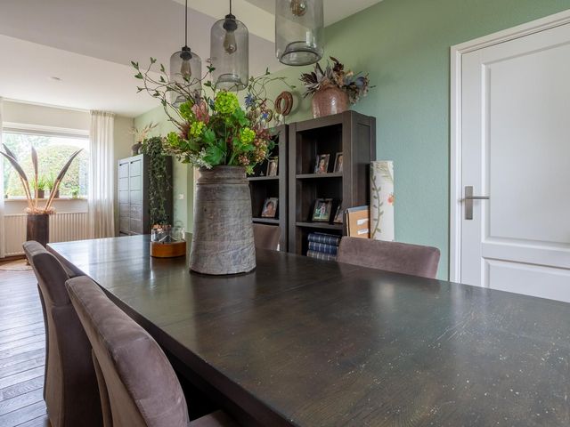 Florastraat 27, Boven-Leeuwen