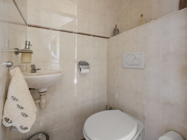 Nieuwendamstraat 16, Zaandam