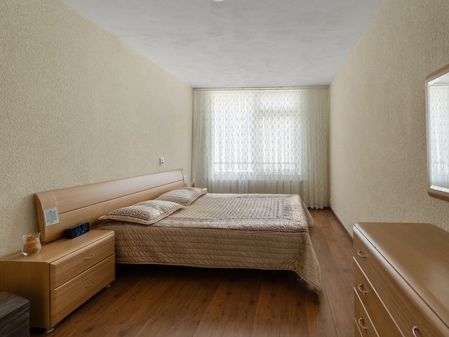 Nieuwendamstraat 16, Zaandam