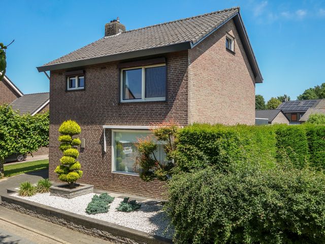 Hubertusstraat 25, Beek