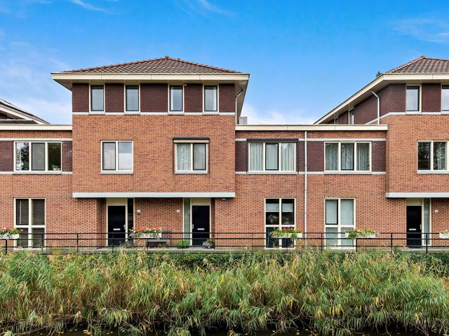 Kluishof 30, Maasland