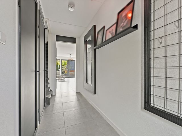 Hildegaarde 1a, Maasland