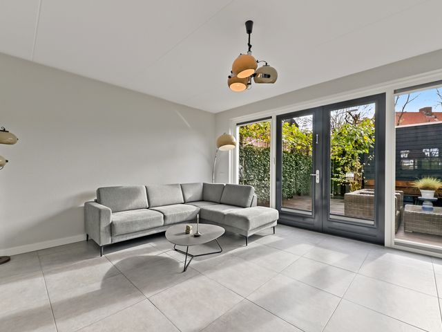 Hildegaarde 1a, Maasland