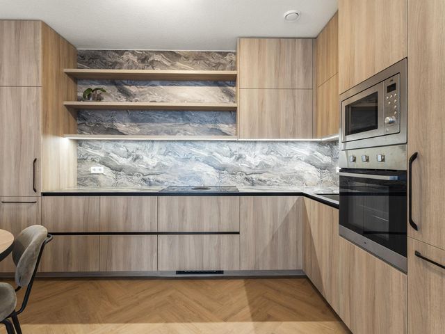 Beneluxlaan 919, Almere