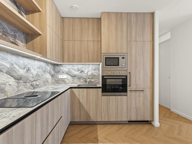 Beneluxlaan 919, Almere