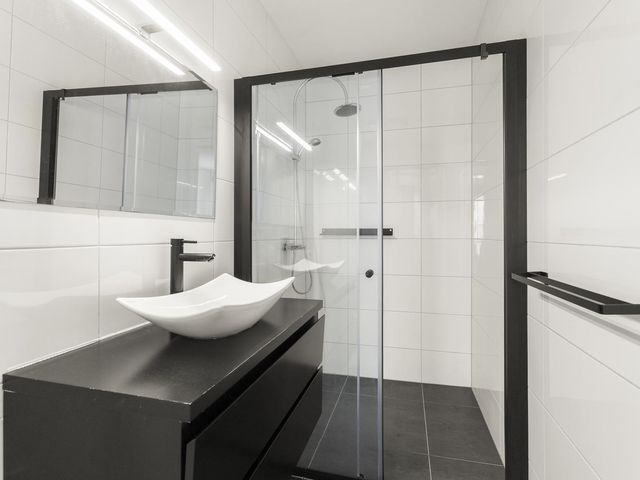 Beneluxlaan 919, Almere