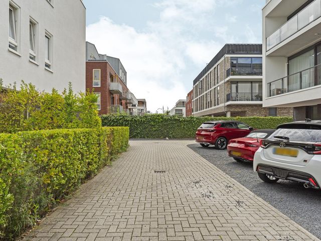 Beneluxlaan 919, Almere