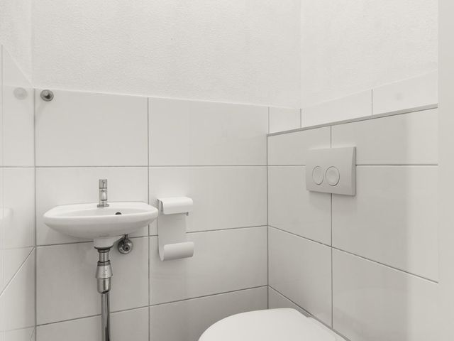 Beneluxlaan 919, Almere