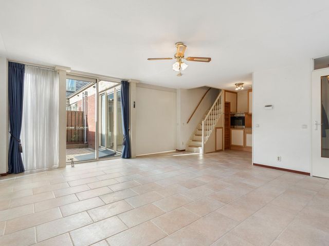 J.J. Slauerhoffstraat 76, Almere