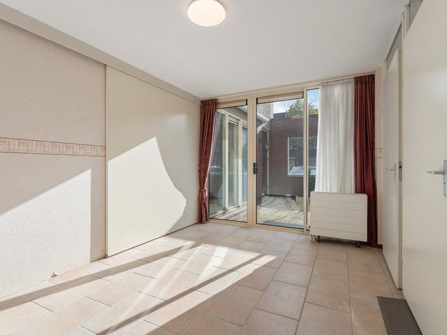 J.J. Slauerhoffstraat 76, Almere