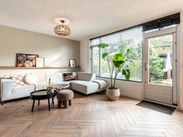 Veenmospad 8, Almere