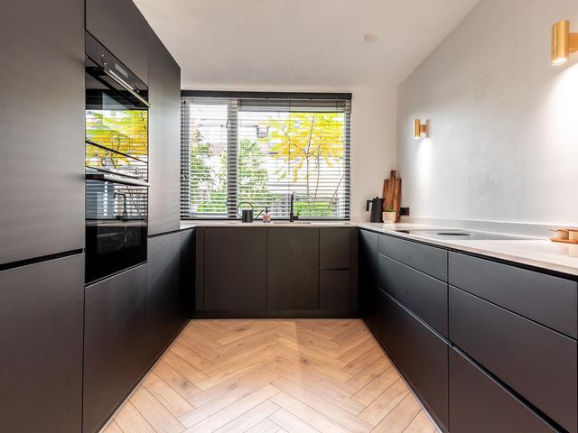 Veenmospad 8, Almere