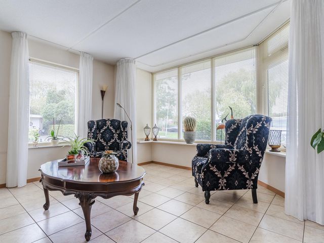 Het Erf 11, Bovenkarspel