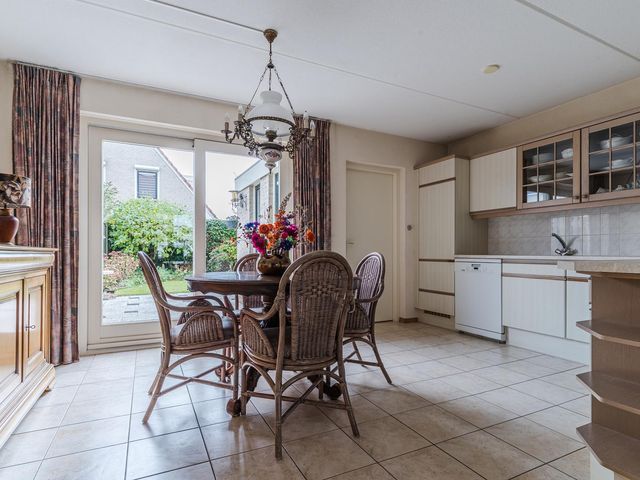 Het Erf 11, Bovenkarspel