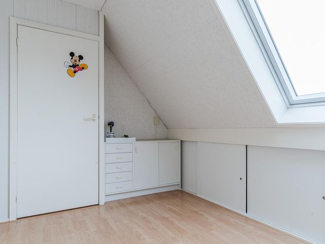 Het Erf 11, Bovenkarspel