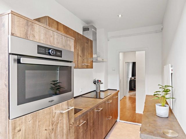 Buizerdstraat 8B, Rotterdam