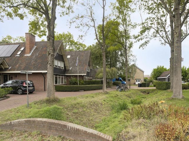 Oude Notewei 12, Kloetinge