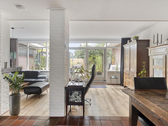 Oude Notewei 12, Kloetinge