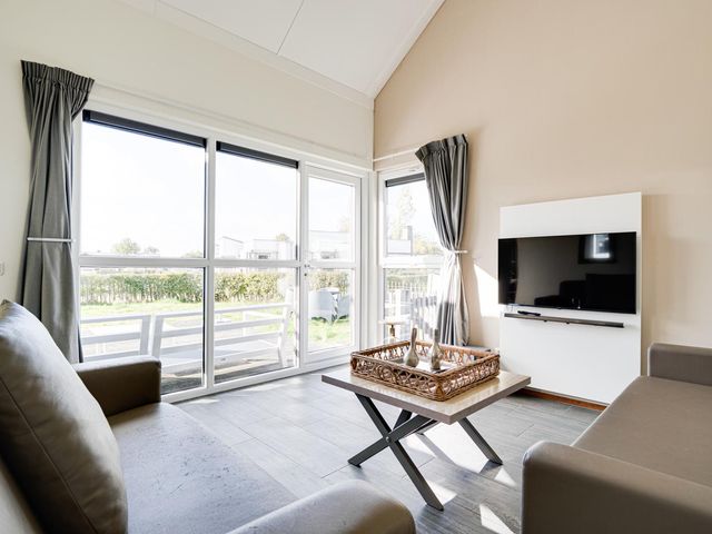 Helmduyn 54 7, Ouddorp