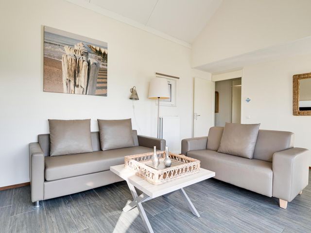 Helmduyn 54 7, Ouddorp