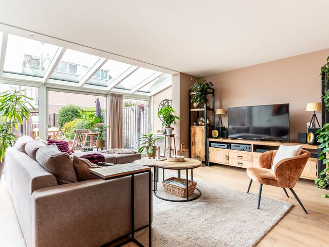 Alban Bergstraat 6, Almere