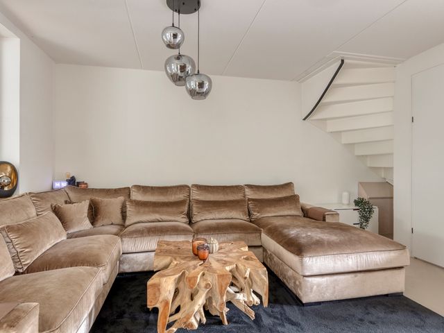 Golfslag 127, Groningen