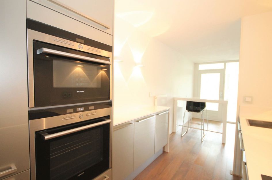 Waldeck Pyrmontkade 105