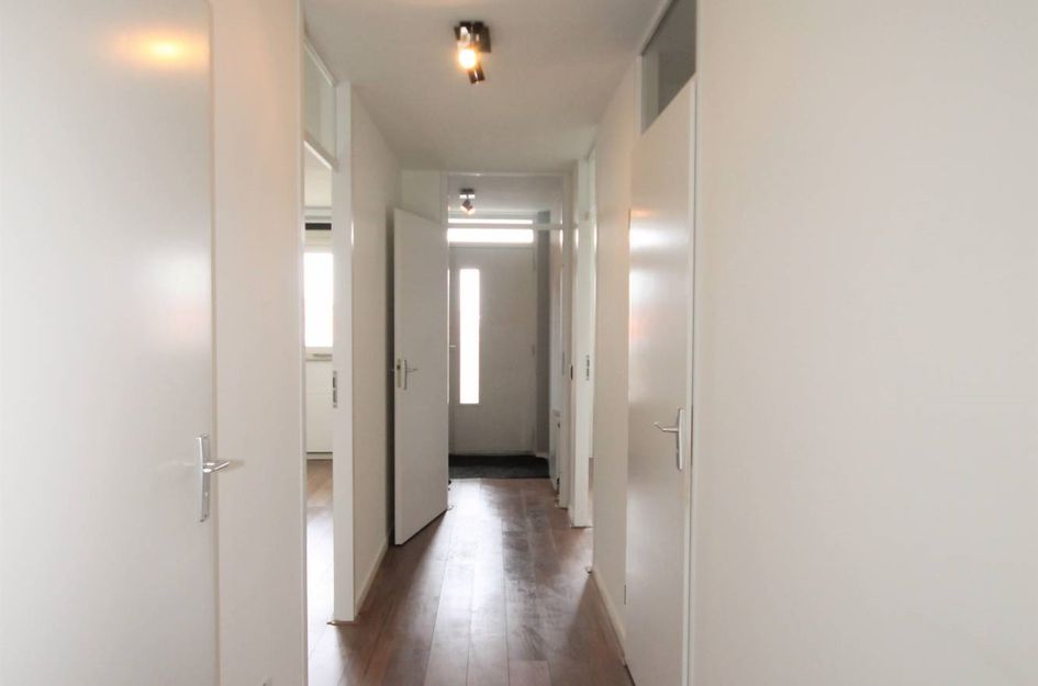 Waldeck Pyrmontkade 105