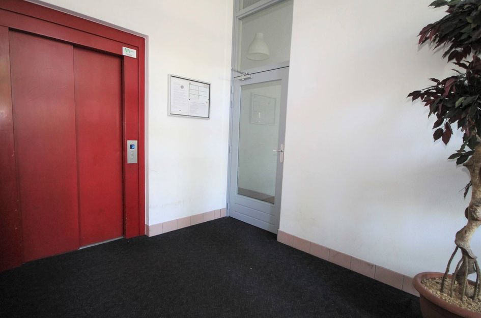 Waldeck Pyrmontkade 105